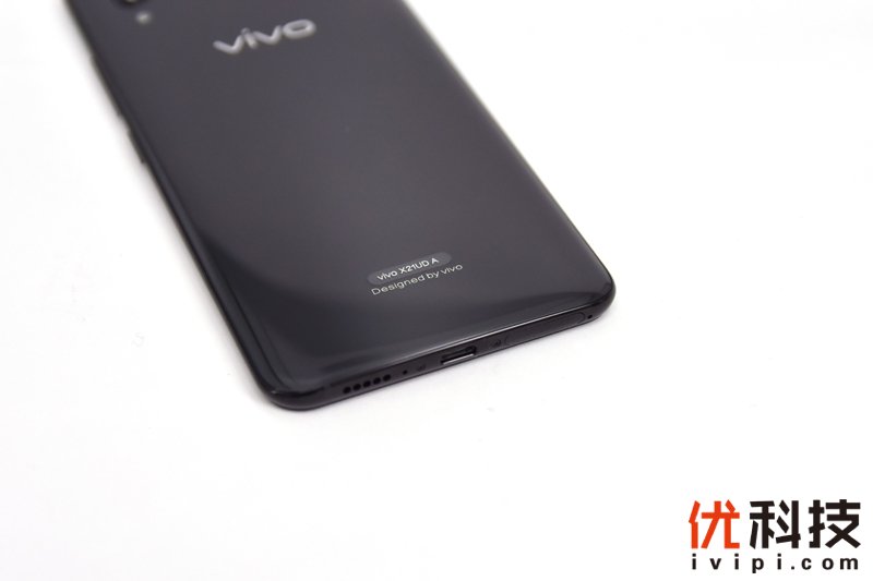 AI双摄加持·全面升级 vivo X21屏幕指纹版全面体验