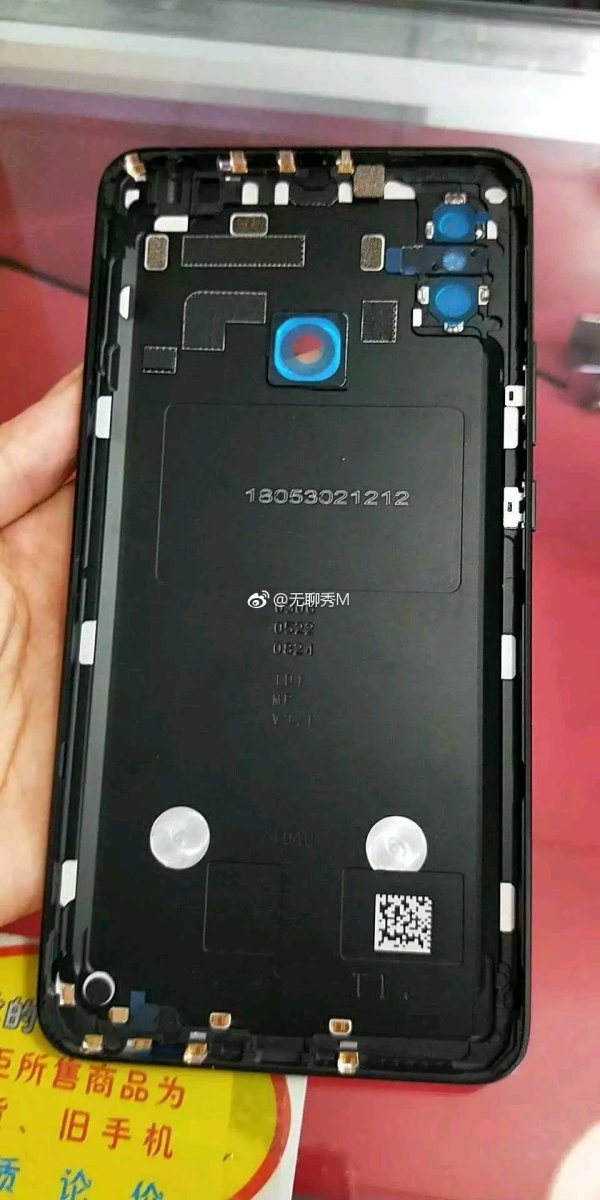 小米Max 3背壳曝光：竖排双摄/金属机身