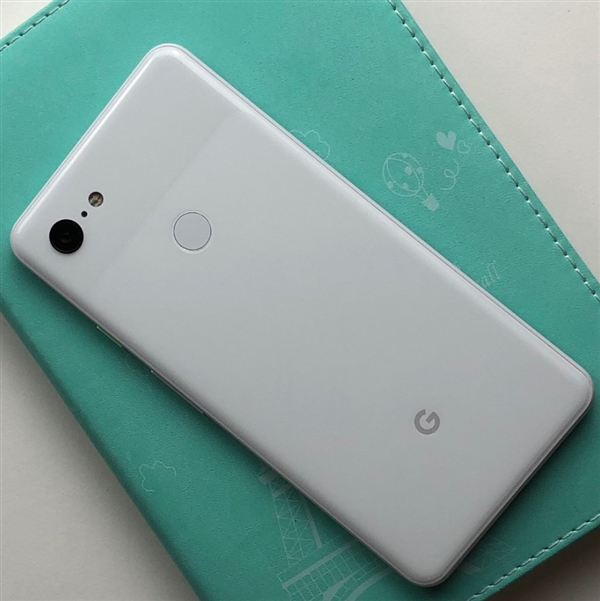 谷歌Pixel 3 XL几无悬念：全套包装曝光