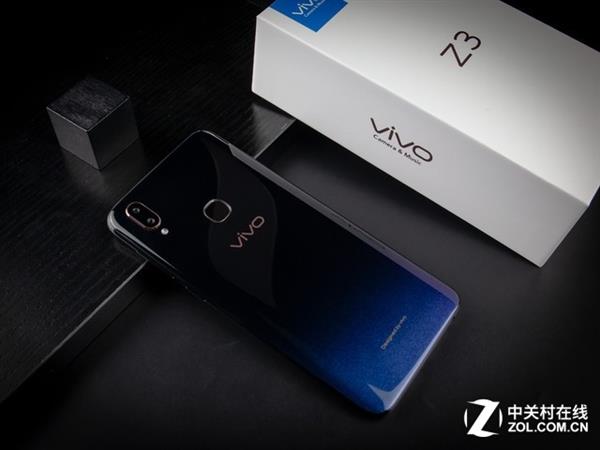 谁说千元机不能玩游戏 vivo Z3实测把把吃鸡