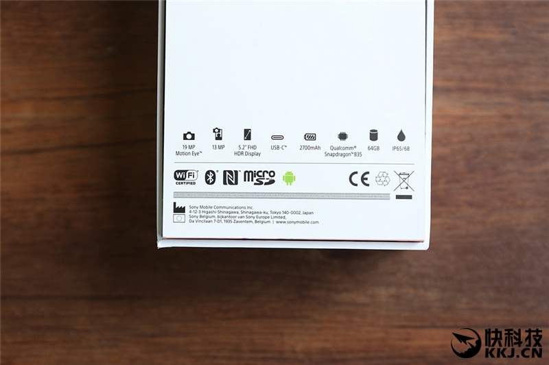 偏执的个性 索尼Xperia XZ1评测：无缝金属机身+独家极品摄像头