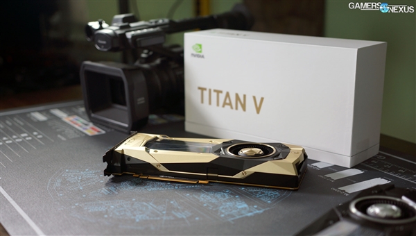 NVIDIA Titan V显卡拆解：211亿晶体管堆出巨型怪物