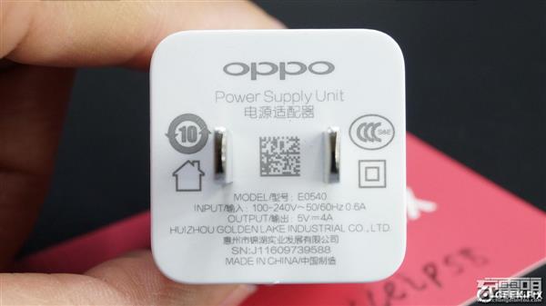 中国手机快充标准公布 <a href='http://www.oppo.com/cn/' target='_blank'><u>OPPO</u></a>有望开放VOOC授权