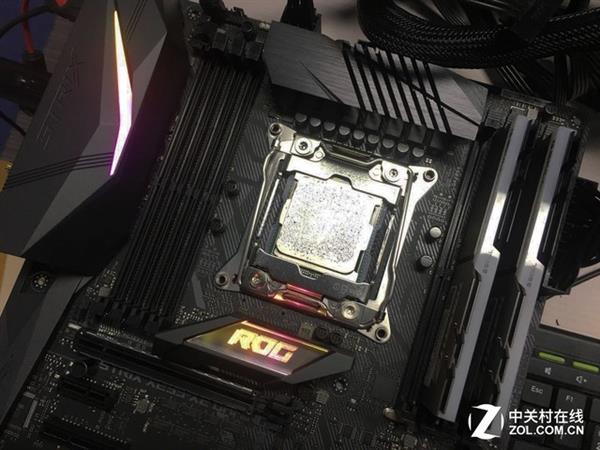 i7-7820X开盖去硅脂上液金：性能提升这么大