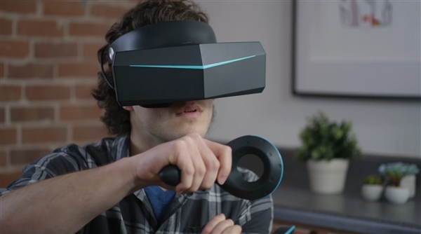 国产厂商小派在CES展示其最新VR眼镜：超强8K分辨率