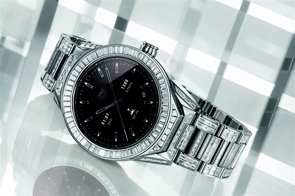 名表制造商泰格豪雅推出最贵安卓手表：127万+589颗钻石