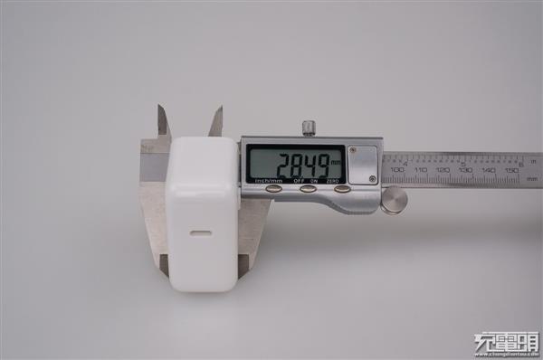 扒开产业真相：四款热销30W USB PD充电器拆解大比拼