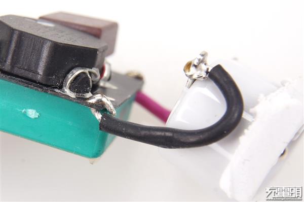 扒开产业真相：四款热销30W USB PD充电器拆解大比拼