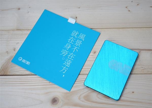 影驰新发ONE 240G SSD：金属外壳＋东芝闪存