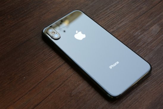 iPhone X拍照惊现紫色斑点：竟要换摄像头