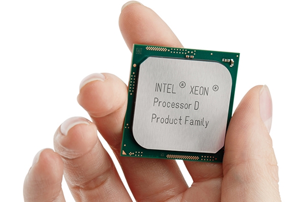 Intel单芯片Xeon-D新品曝光：升级Skylake架构、最高18核