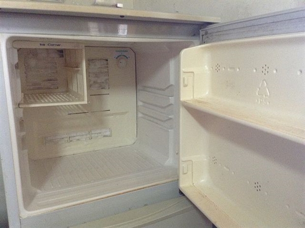 冰箱冷藏室结冰怎么办？春节扫除这样最简单