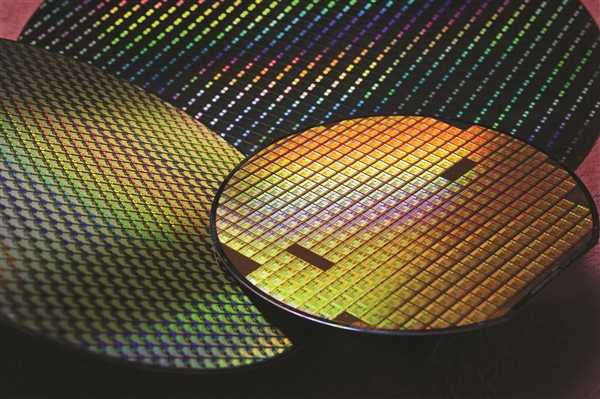 AMD/NV齐颤抖！Intel 10nm核显性能大爆发