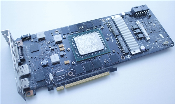 Intel展示独立显卡原型：基于核显 15.42亿晶体管