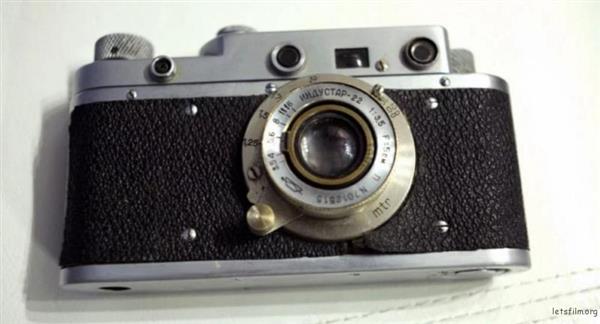 不到100块买了一台老相机 居然是<a href='www.leica-camera.com/' target='_blank'><u>徕卡</u></a>伪装的