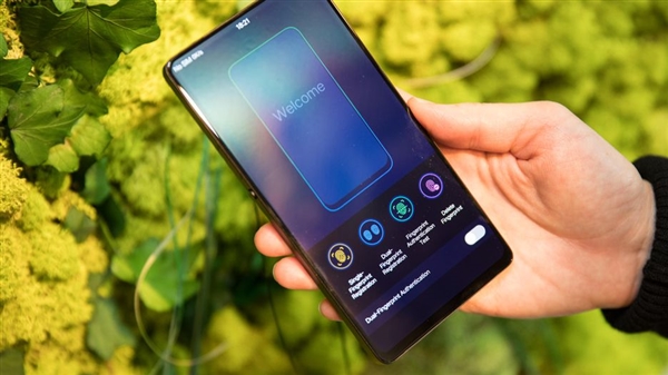 vivo APEX高清真机图赏：三大特色必然与众不同