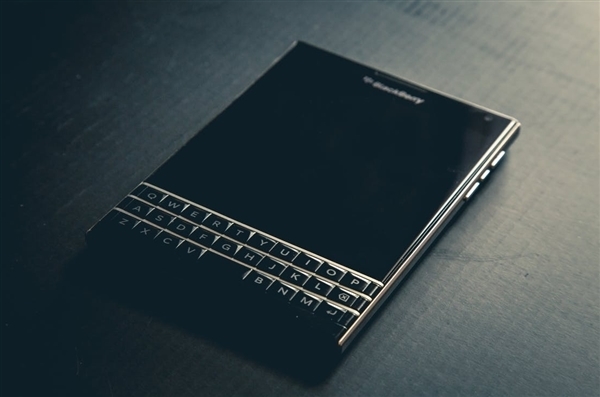 黑莓移除应用商店所有付费应用：为放弃BlackBerry准备