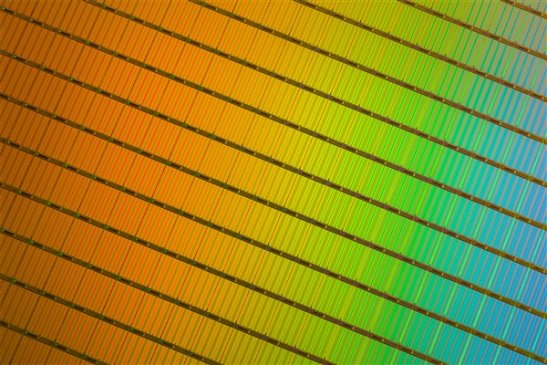 Intel看上紫光：授权最先进3D闪存技术