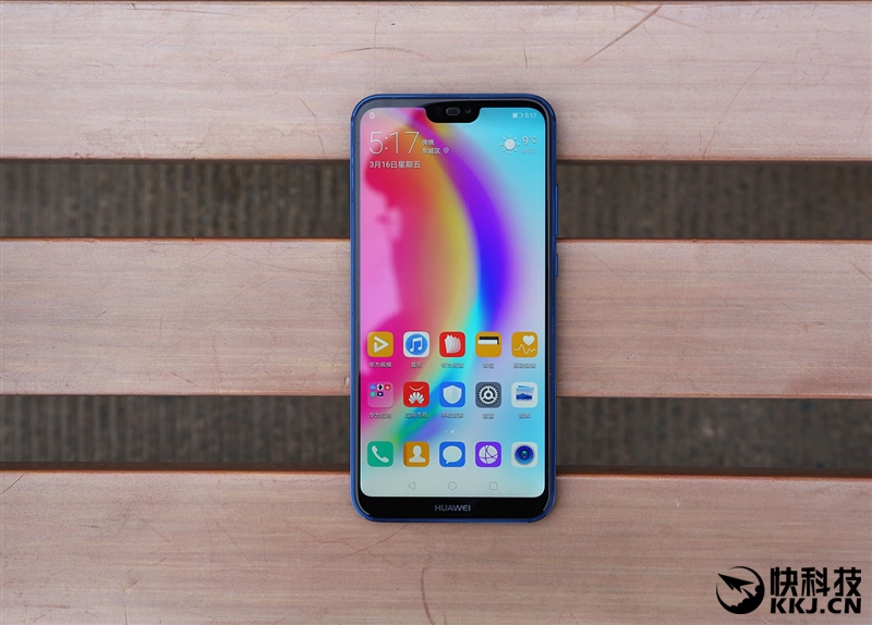 1999元起！HUAWEI nova 3e评测：异形全面屏+双玻璃机身