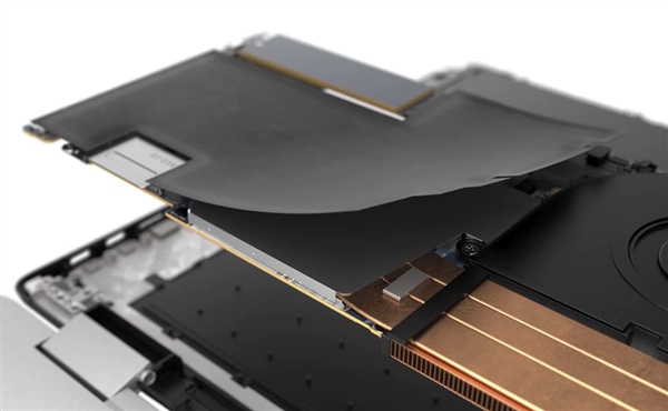 Intel/AMD合体！戴尔XPS 15二合一本发售：顶配2万元