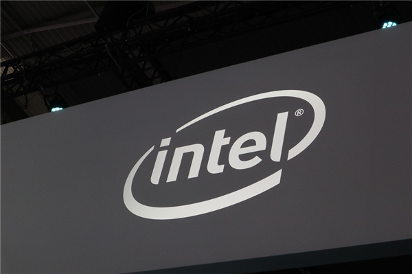 Intel推出11款8代酷睿移动CPU：标压首上6核、i9旗舰登陆