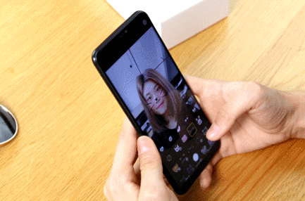 vivo Y85全面评测：堪称千元全面屏新旗舰