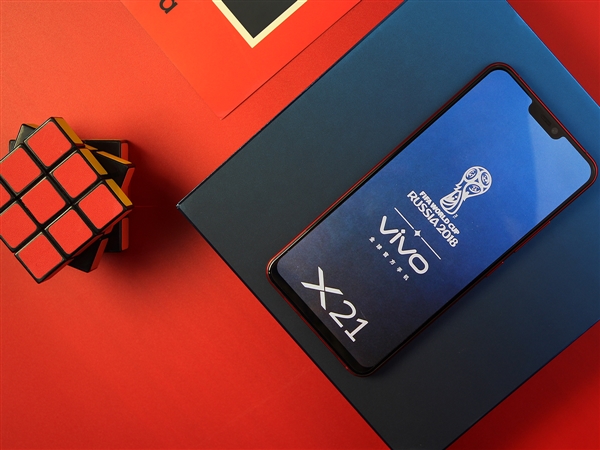 vivo X21宝石红开箱：高颜值 看完想买