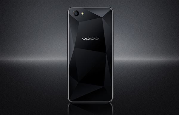 6.2寸异形屏加持！<a href='http://www.oppo.com/cn/' target='_blank'><u>OPPO</u></a> A3上架：1999元