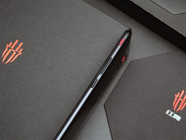 可能是最适合玩游戏的手机！ 努比亚红魔游戏手机<a href='https://www.ivipi.com/pc/' target='_blank'><u>体验</u></a>