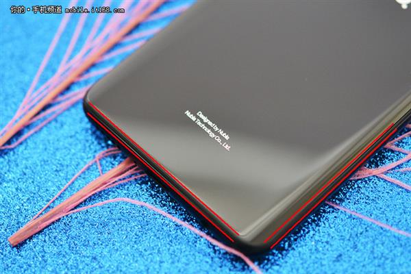 努比亚Z18mini上手：性能小钢炮新升级