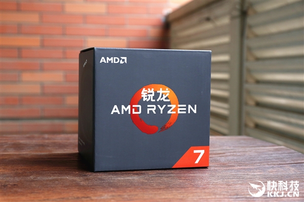 8核4.1GHz！AMD Ryzen 7 2700开箱图赏