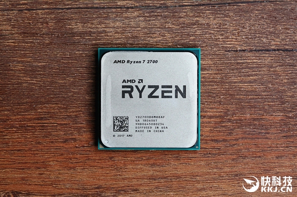 8核4.1GHz！AMD Ryzen 7 2700开箱图赏