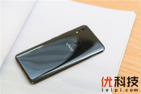 性价比爆表！vivo Z1游戏实测，上分王者简直太轻松