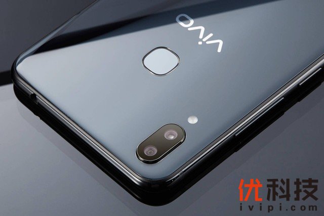 vivo X21i拍照全面<a href='https://www.ivipi.com/pc/' target='_blank'><u>体验</u></a> AI全能型选手 