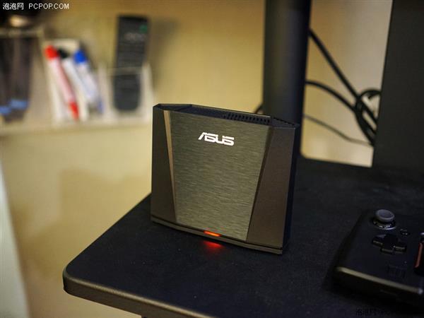 手机中的战斗机 游戏手机ROG Phone浑身都是亮点