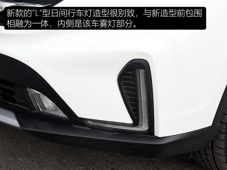 广汽乘用车 传祺GS4 2018款 235T 自动两驱高配
