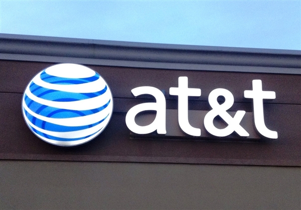 AT&T成功收购时代华纳：后者将改名为时代传媒
