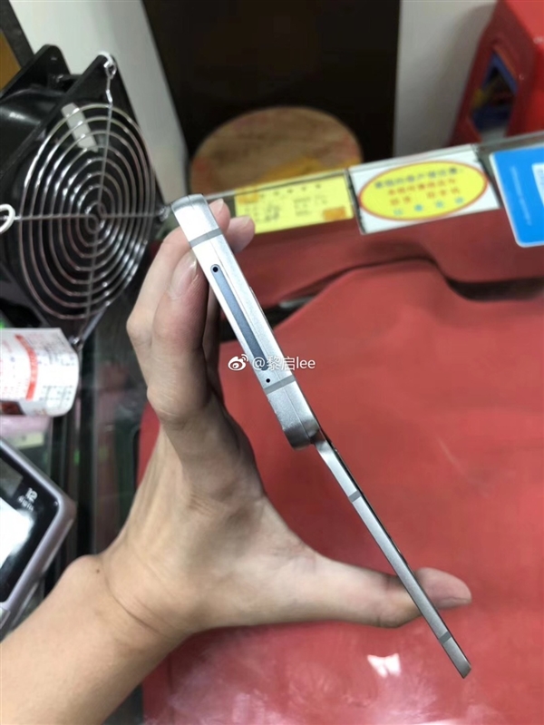 这是<a href='https://www.samsung.com/cn/' target='_blank'><u>三星</u></a>3年前测试的可折叠手机？形态类似中兴Axon M
