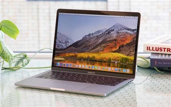 新老对比：2018年MacBook Pro相比2017款更新了什么？