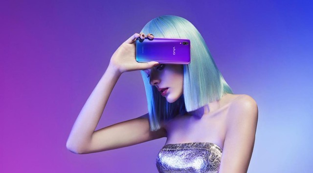 vivo X21魅夜紫图赏 蓝与紫的梦幻交织 