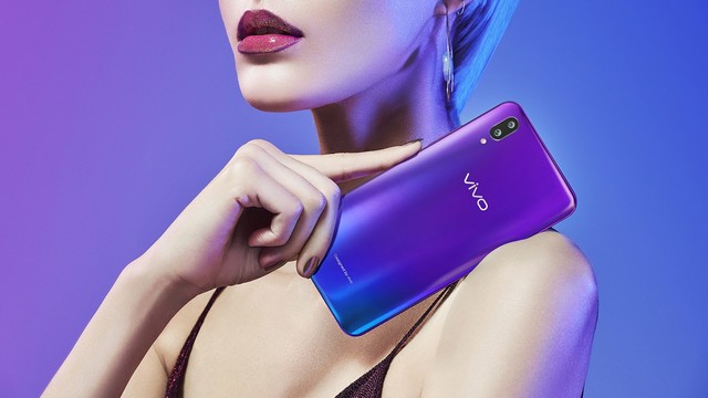 vivo X21魅夜紫图赏 蓝与紫的梦幻交织 