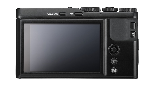 富士便携半幅相机XF10发布：18.5mm定焦头、支持4K视频