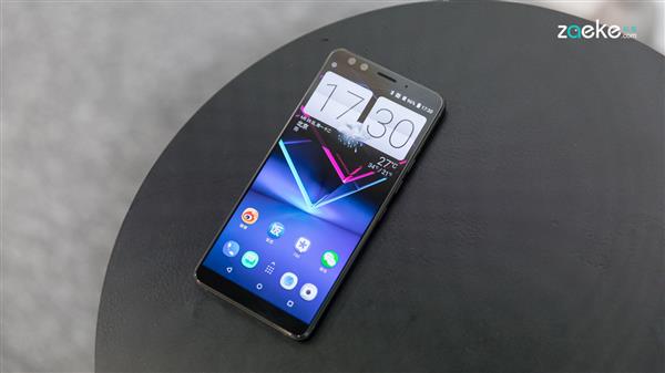 HTC U12+详细评测：任性的“原地后空翻”