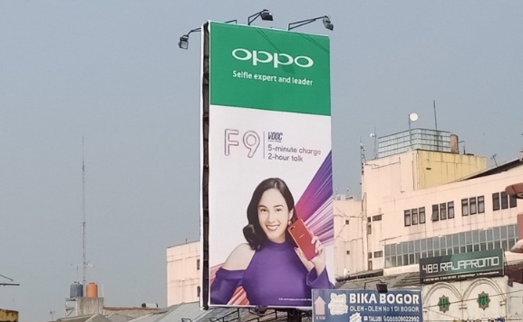 本月发 OPPO F9真机上手照曝光：颜值吸睛