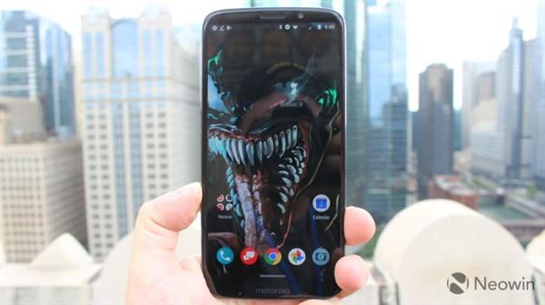 全球首款5G智能手机 Moto Z3真机图赏