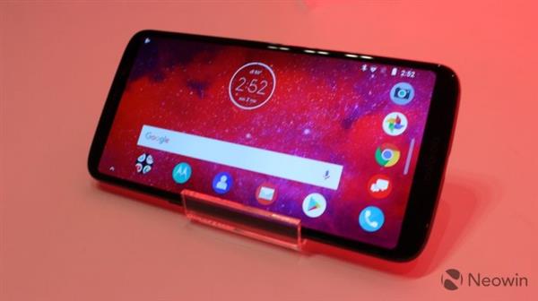 全球首款5G智能手机 Moto Z3真机图赏