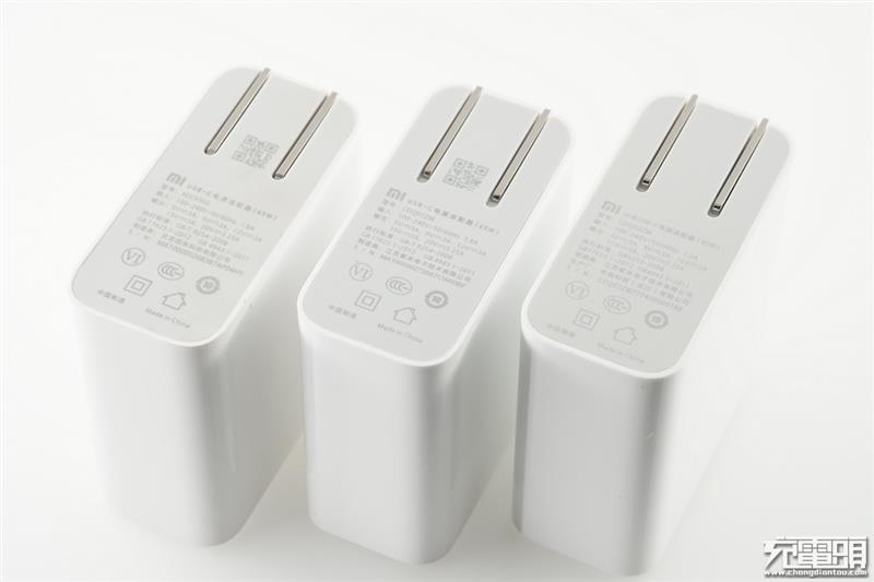 小米45W、65W USB-C电源适配器拆解对比