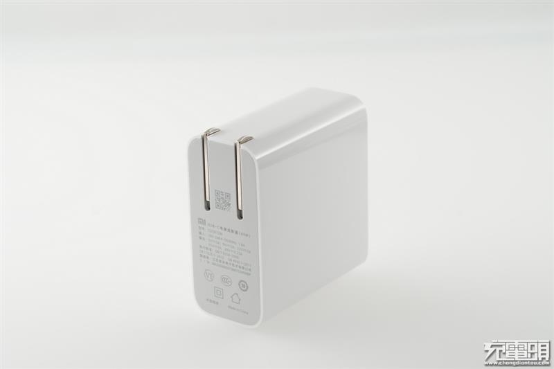 小米45W、65W USB-C电源适配器拆解对比