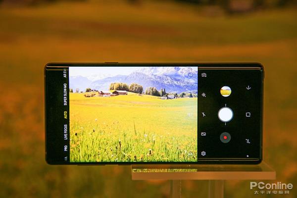 三星Note 9上手：可变光圈加持 S Pen还能这样玩