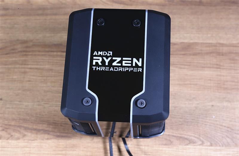 64框框撕裂任何对手！AMD ThreadRipper 2990WX/2950X首发评测